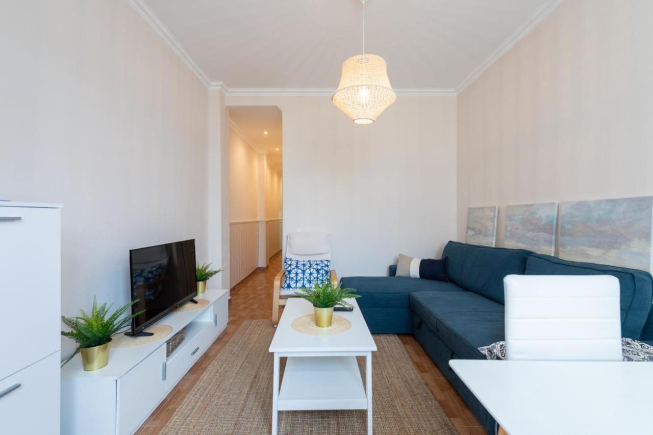 Charming 2 Apartment, 3 Beds-10 Min Walk To Canteras *